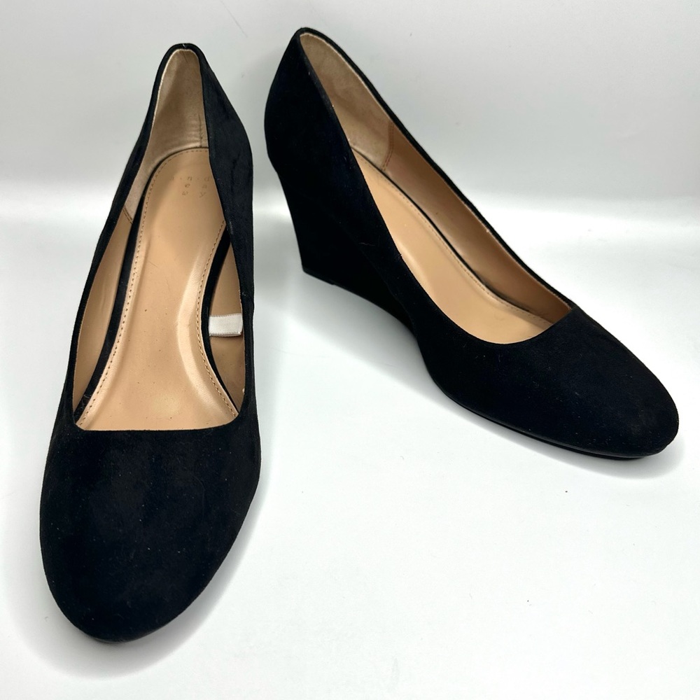 Target A New Day Dot Round Toe Black Faux Suede Wedge Heels Size 11